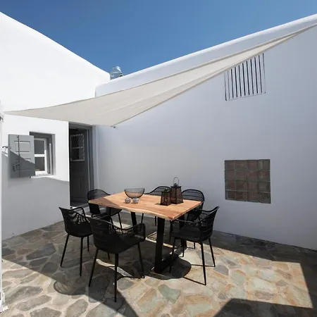 Avli Apartment *